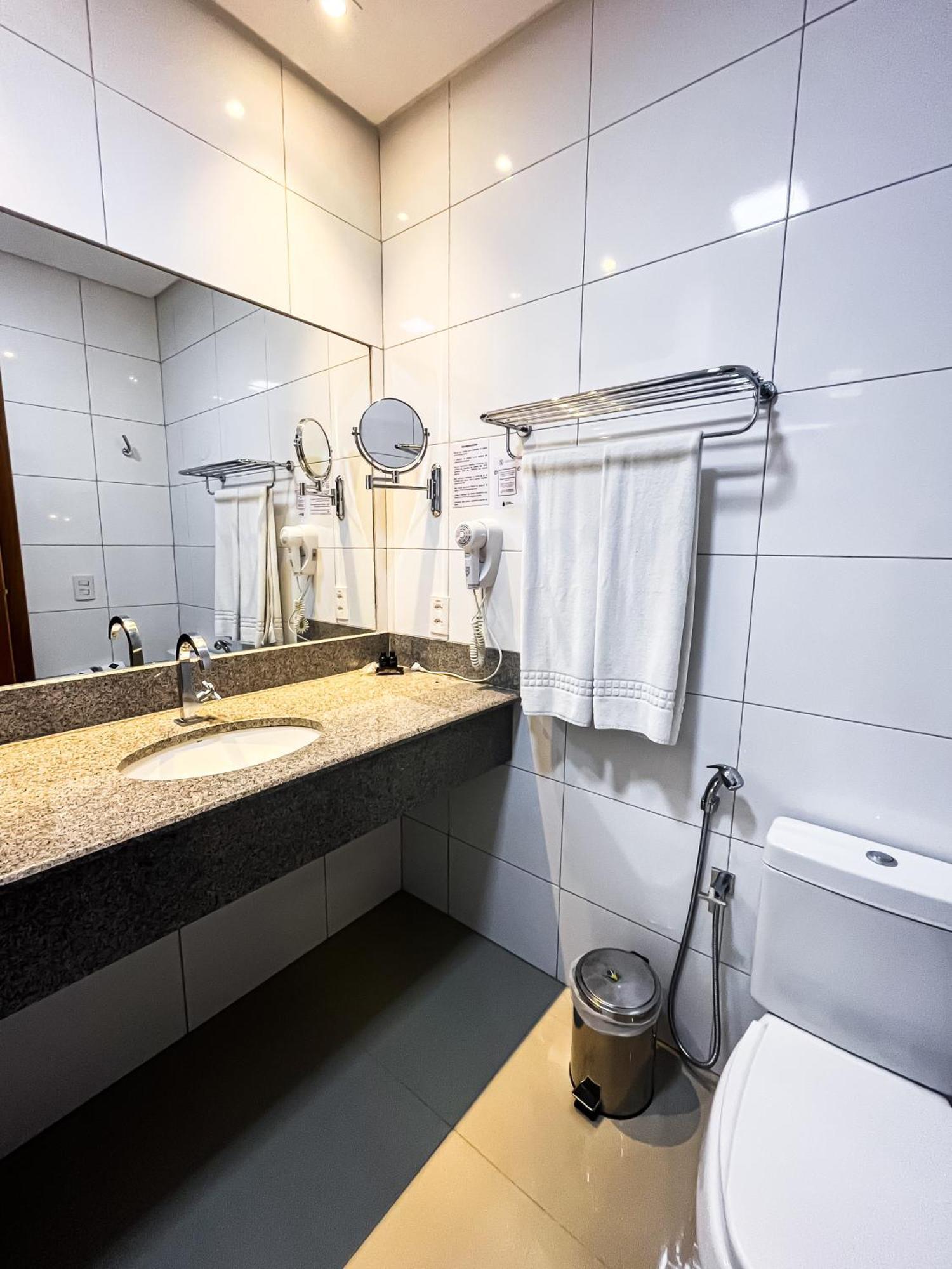 טרינדאדה Liguori Hotel מראה חיצוני תמונה