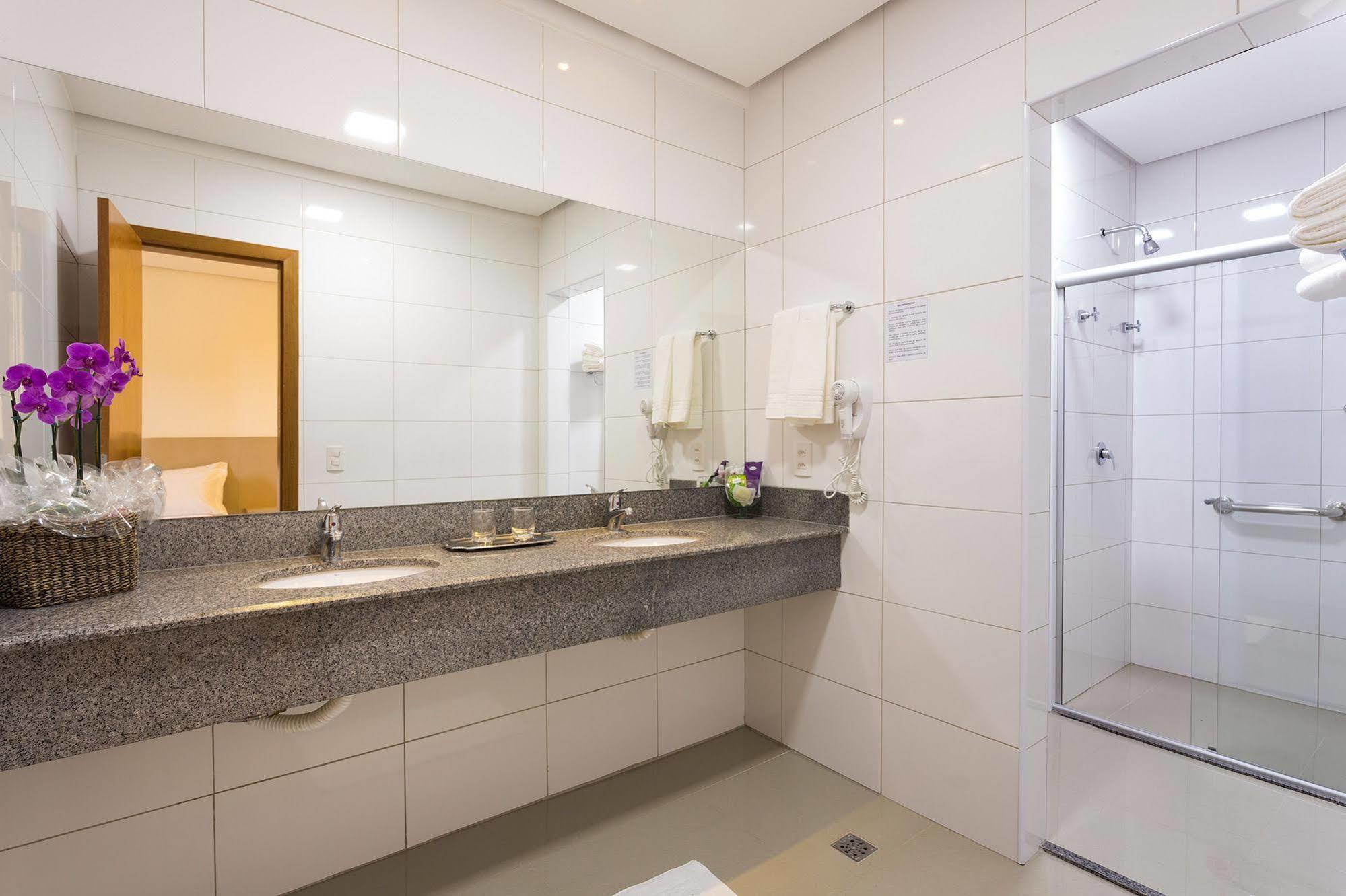 טרינדאדה Liguori Hotel מראה חיצוני תמונה